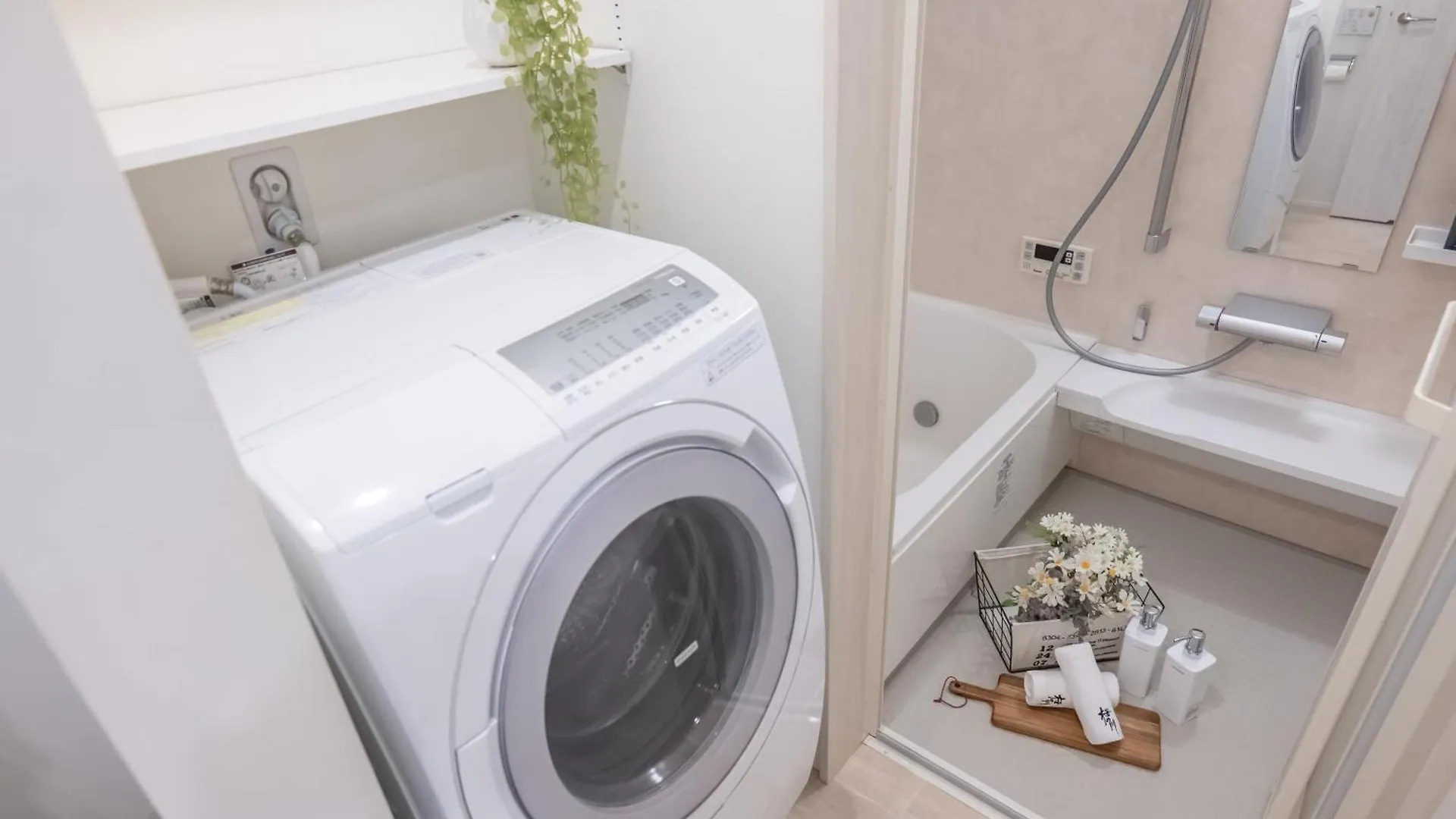 Apartament 桜の川36 Kagurazaka 3Mins, 1 Minute Train To Iidabashi Tokio