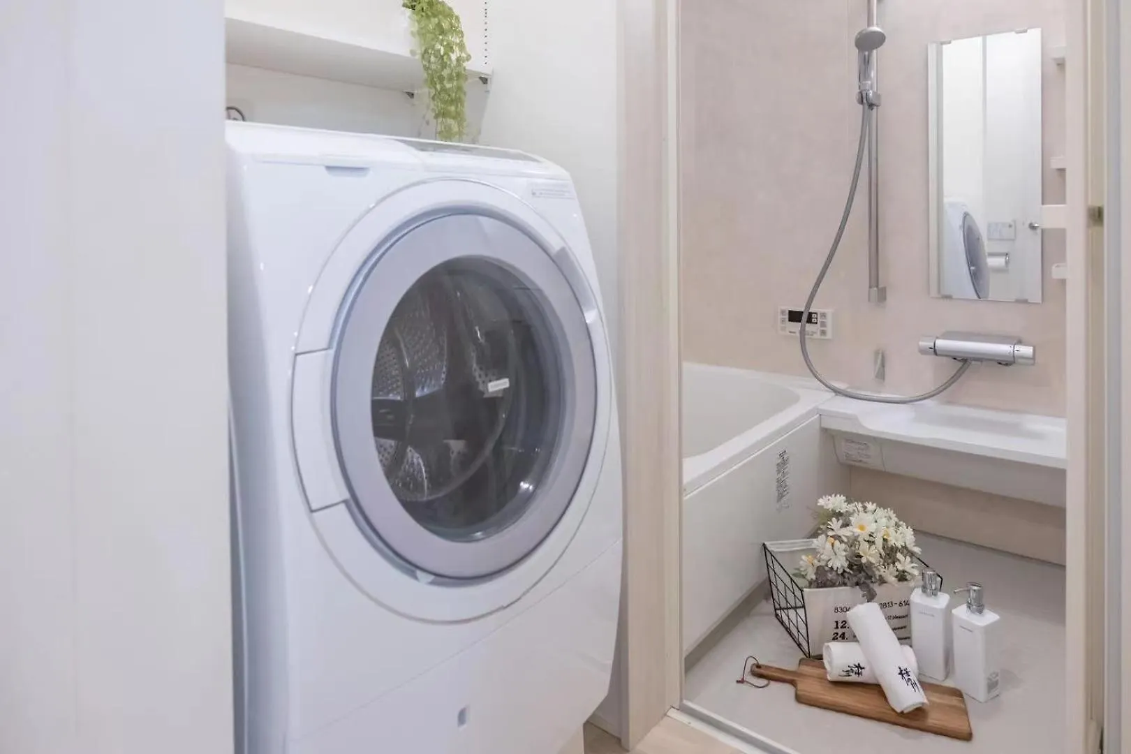 Apartament 桜の川36 Kagurazaka 3Mins, 1 Minute Train To Iidabashi Tokio